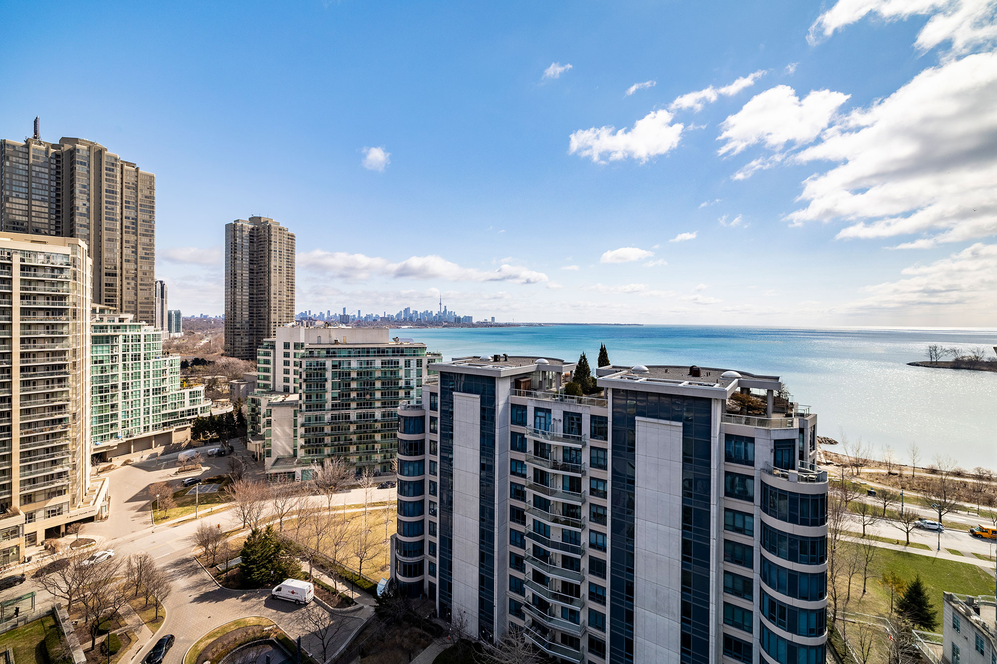 Waterford Towers Suite 1504