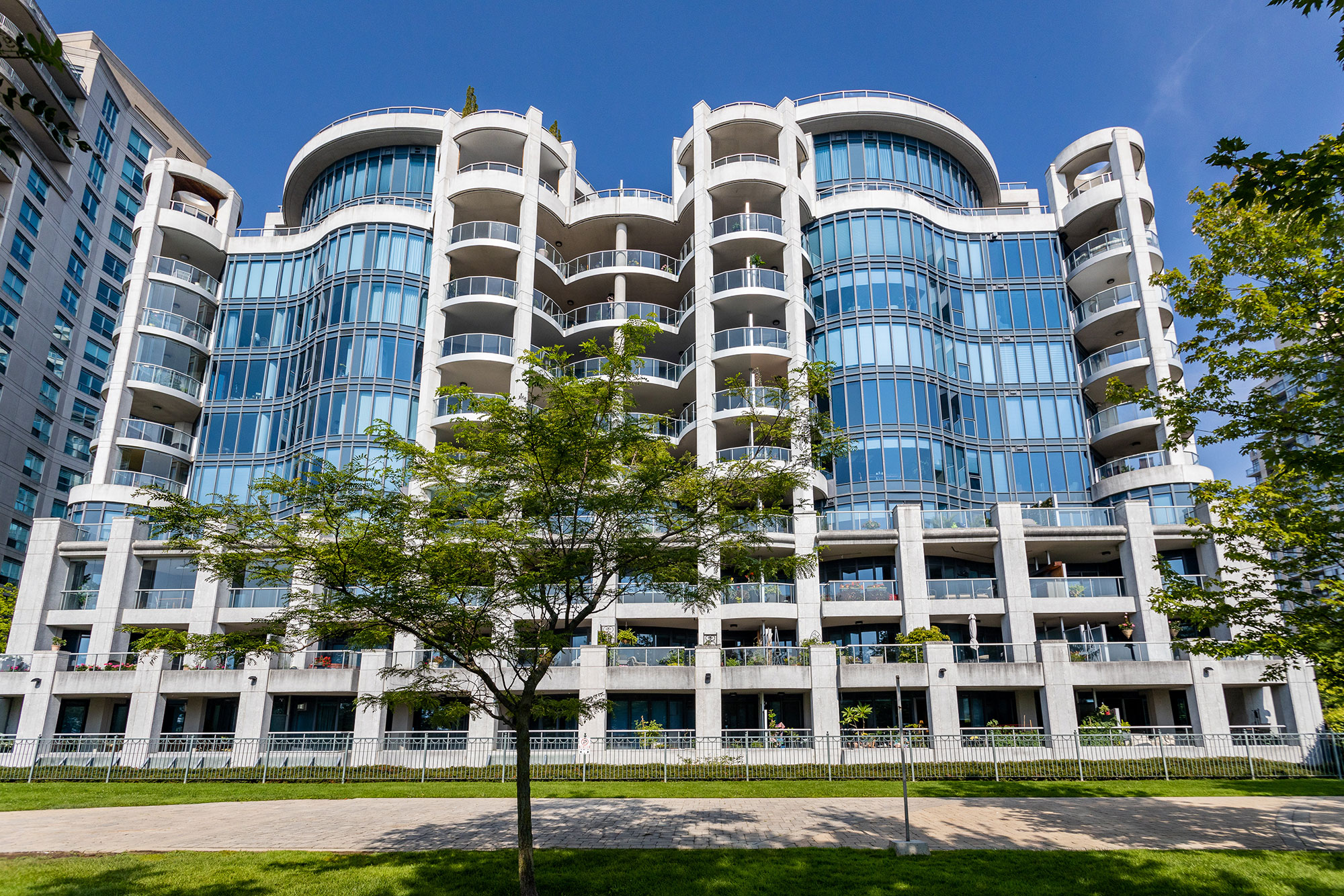 Waterford Towers Suite 1504