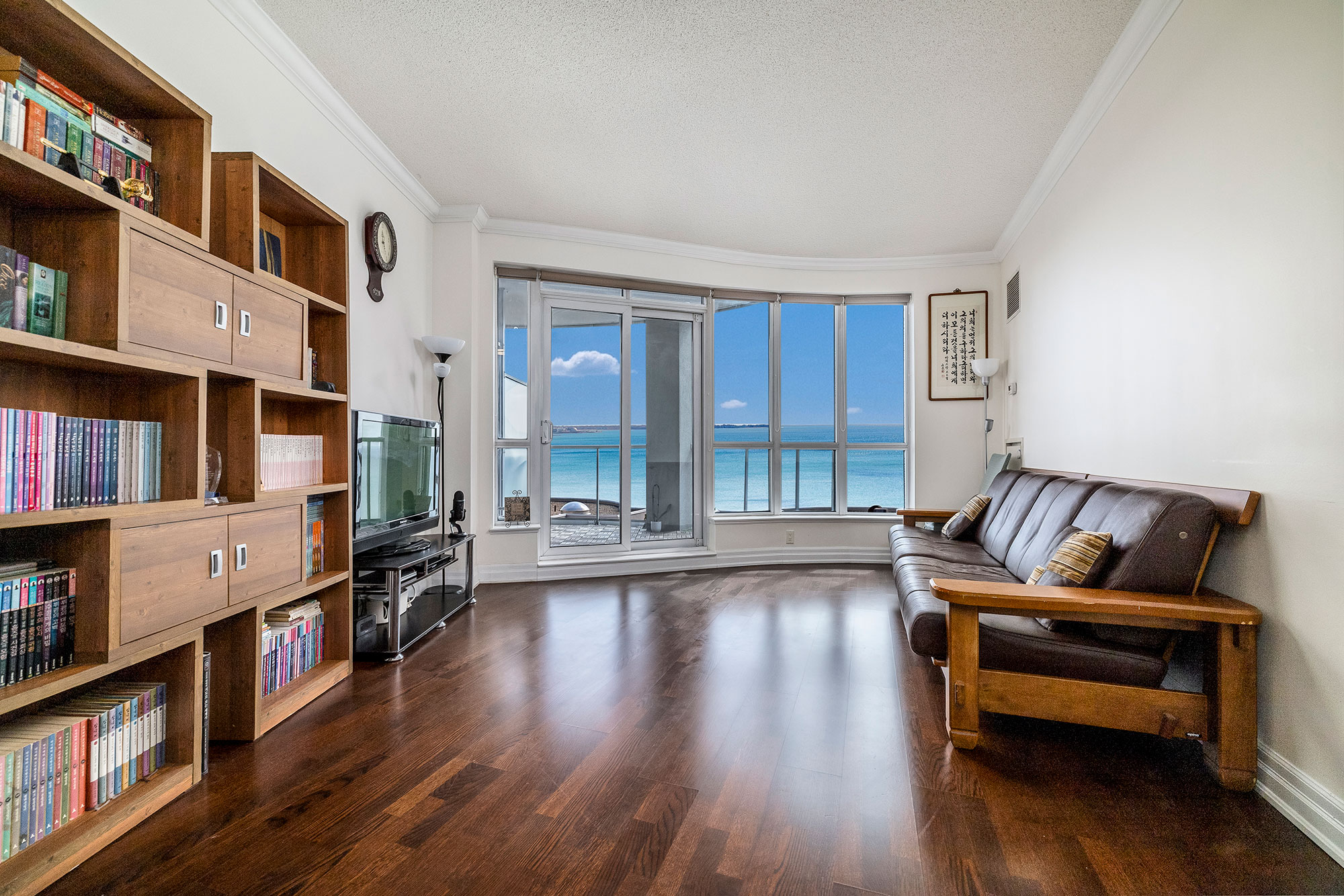 Waterford Towers Suite 1504