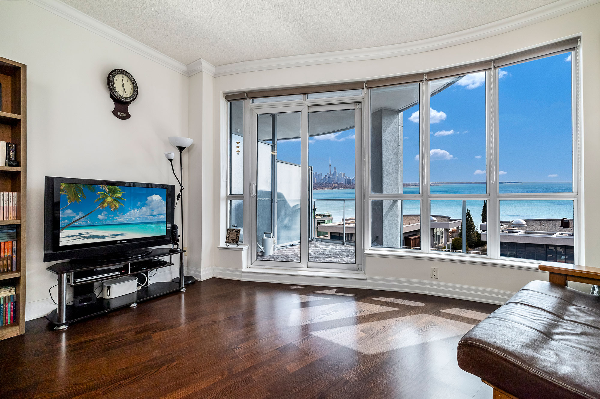 Waterford Towers Suite 1504